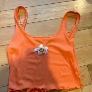 Orang crop top with flower